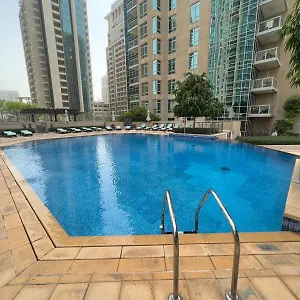 https://first-class-2br-with-full-burj-khalifa-and-fountain.dubaihotelsoffers.com