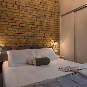  Apartamento Regina Mini On Kiraly Street