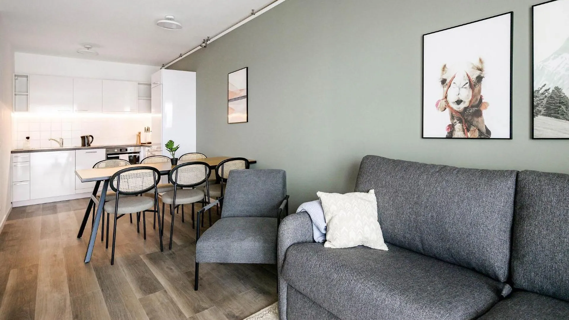 Limehome Budapest Mosonyi U المجر